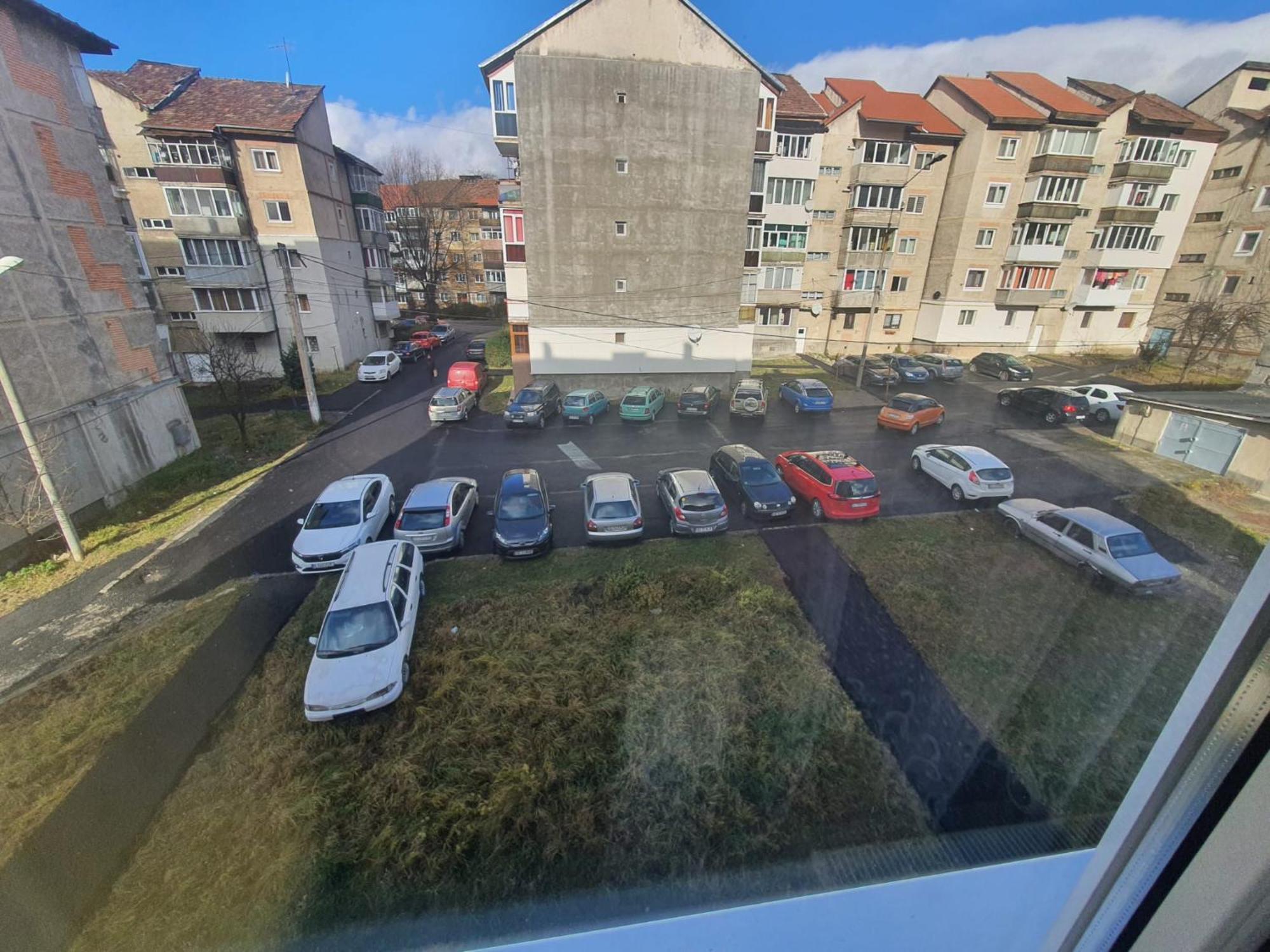 Apartamento Near Center Petroşani Exterior foto